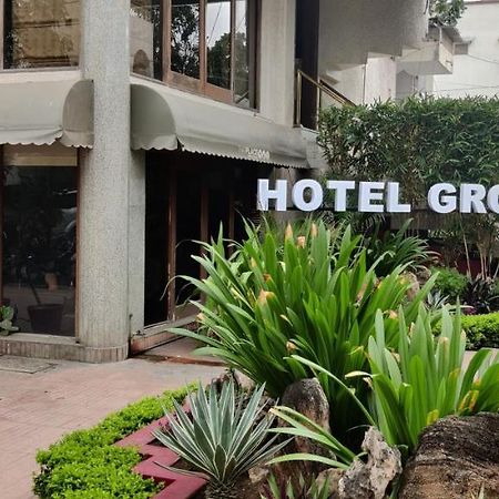 Hotel GRG Vadodara Exterior foto