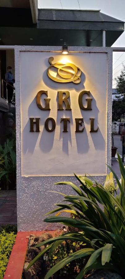 Hotel GRG Vadodara Exterior foto